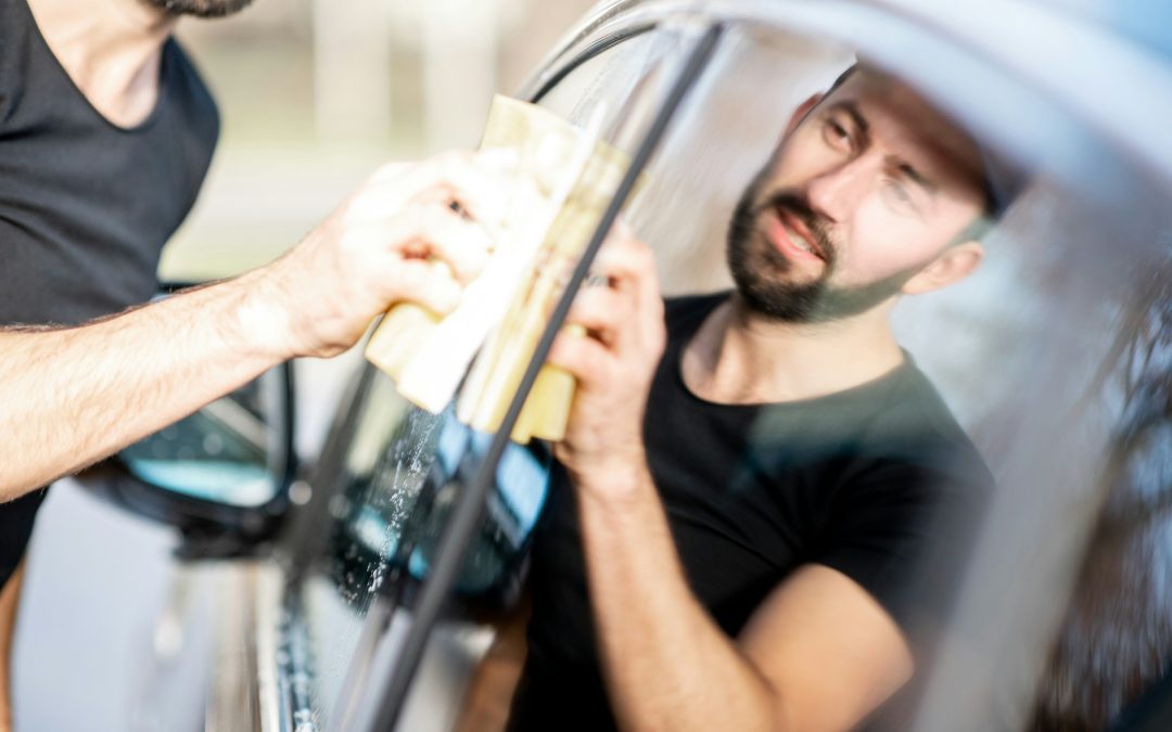 DIY or Pro: When Should You Handle Auto Glass Repairs?
