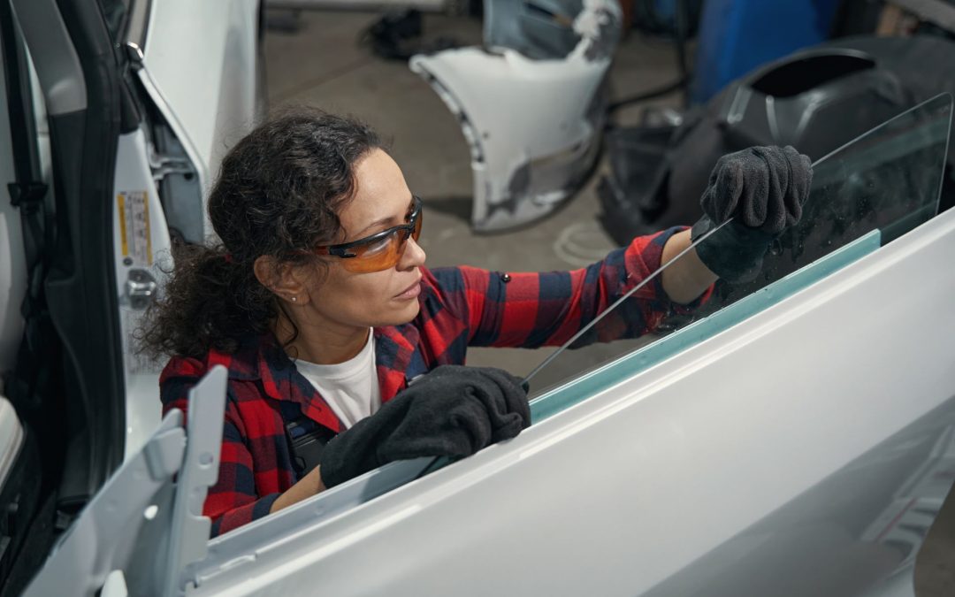 Choosing the Right Auto Glass Service: What You Need to Know